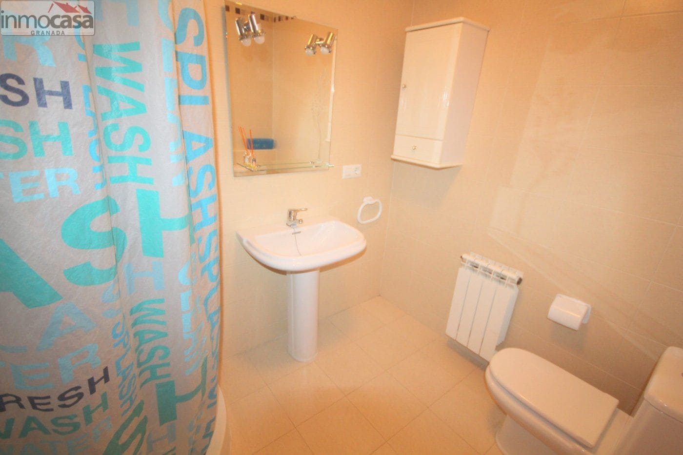 Appartement de 2 chambres à louer à Armilla - 700 € (Ref: 8168868)