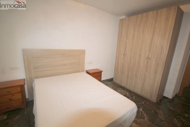 Appartement de 2 chambres à louer à Armilla - 700 € (Ref: 8168868)