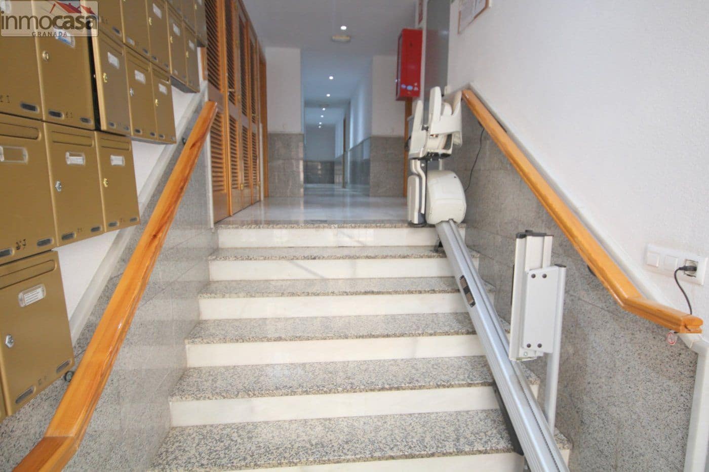 Appartement de 2 chambres à louer à Armilla - 700 € (Ref: 8168868)