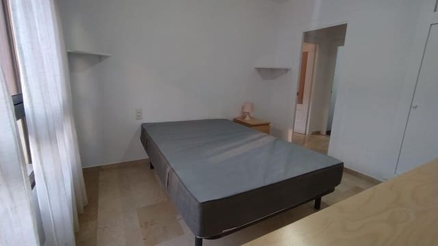 2 camera da letto Appartamento da affittare in Centro, Granada città con garage - 975 € (Rif: 8172892)