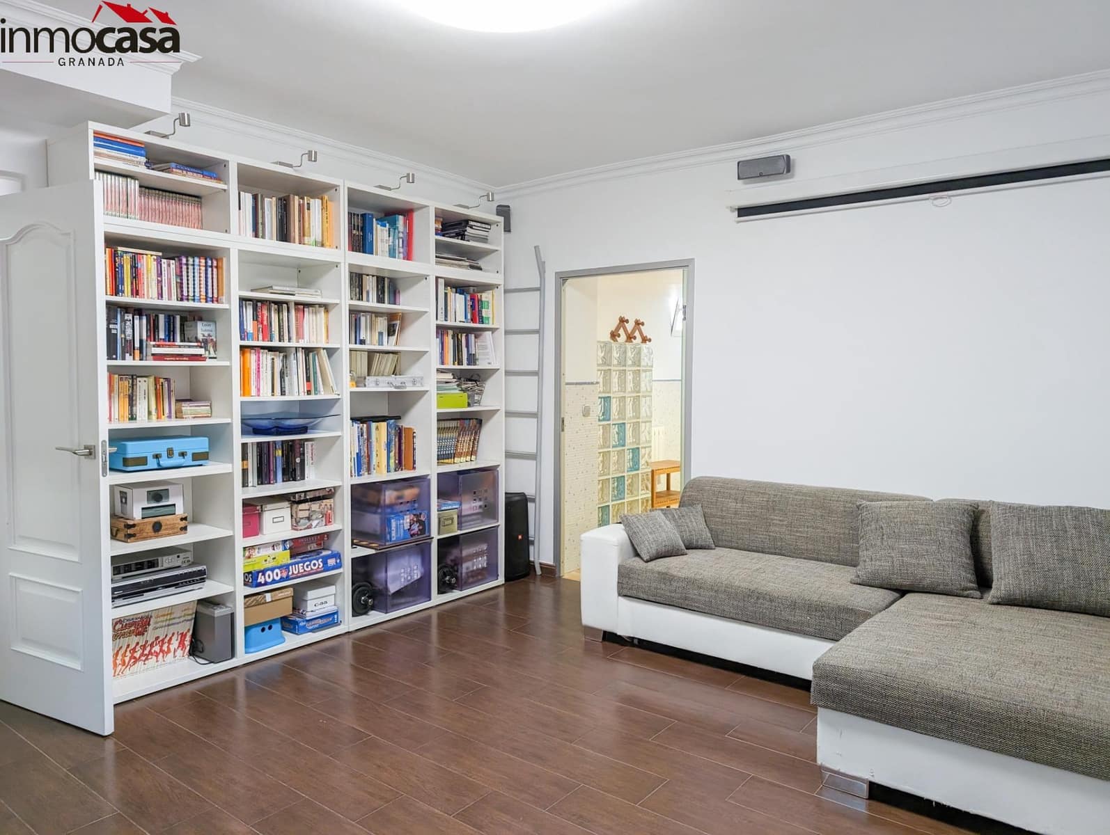 Chalet de 4 habitaciones en Granada ciudad en venta con piscina garaje - 449.000 € (Ref: 8222757)