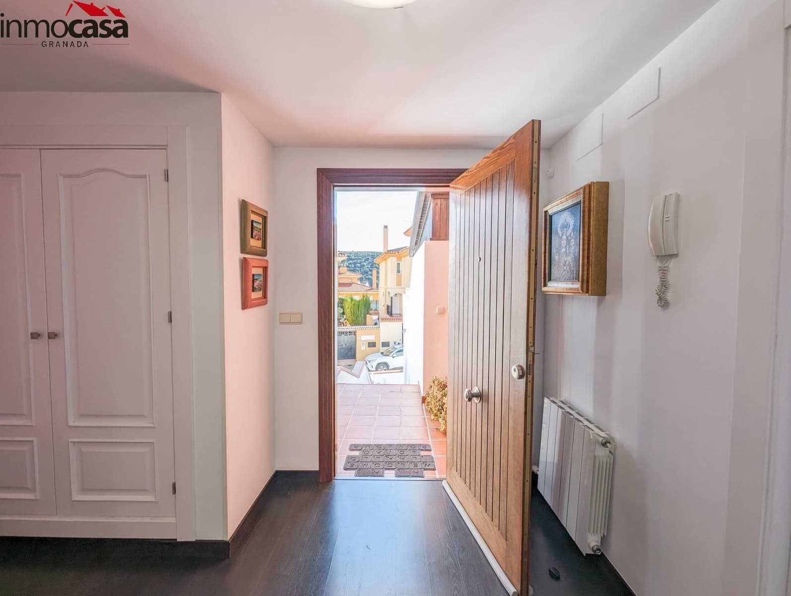 Chalet de 4 habitaciones en Granada ciudad en venta con piscina garaje - 449.000 € (Ref: 8222757)