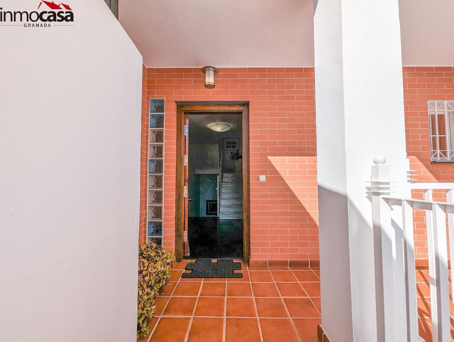 Chalet de 4 habitaciones en Granada ciudad en venta con piscina garaje - 449.000 € (Ref: 8222757)