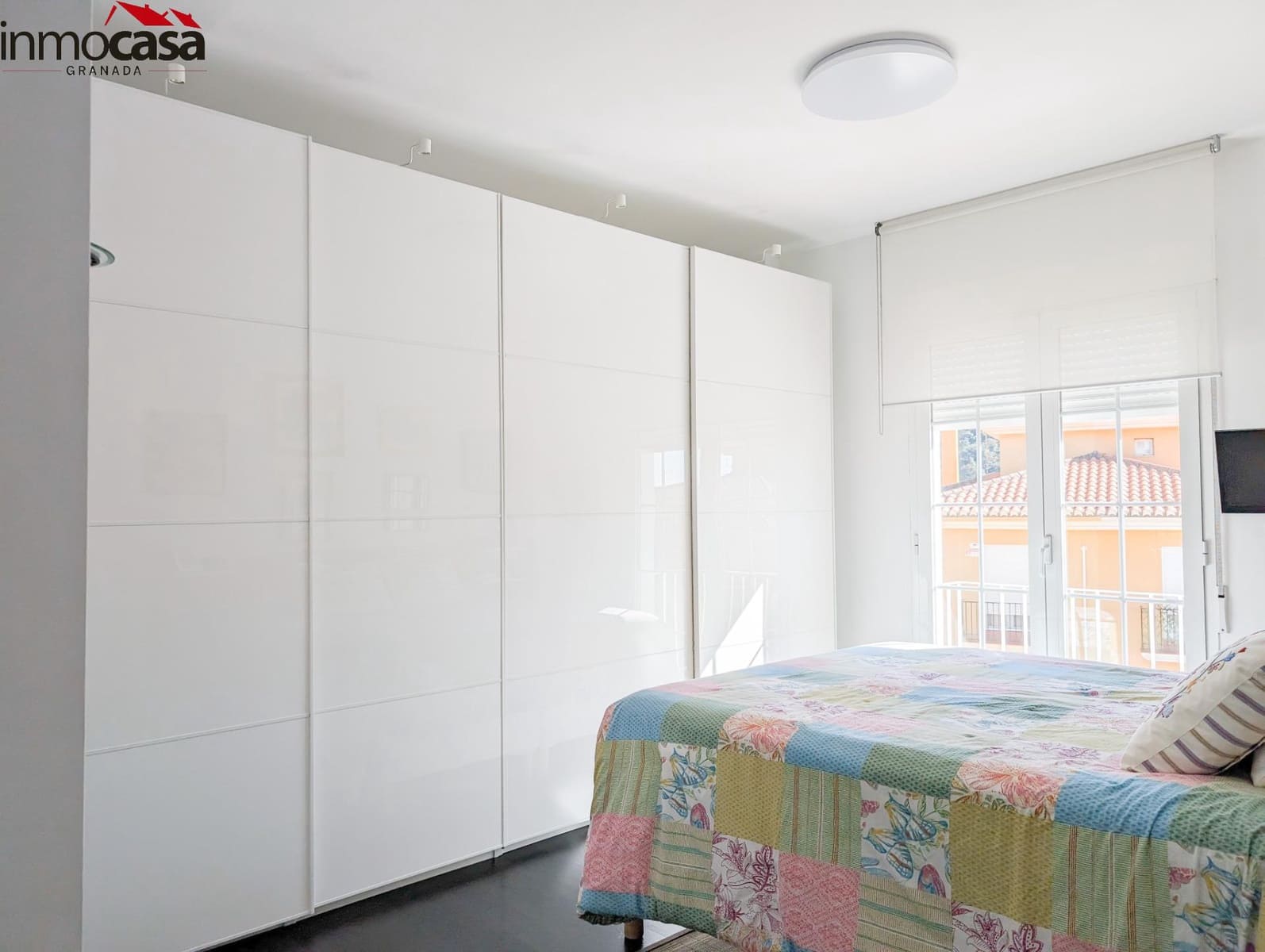 Chalet de 4 habitaciones en Granada ciudad en venta con piscina garaje - 449.000 € (Ref: 8222757)