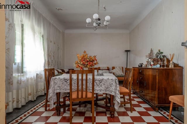 4 soveværelse Semi-Rækkehus til salg i La Zubia - € 212.000 (Ref: 8245744)