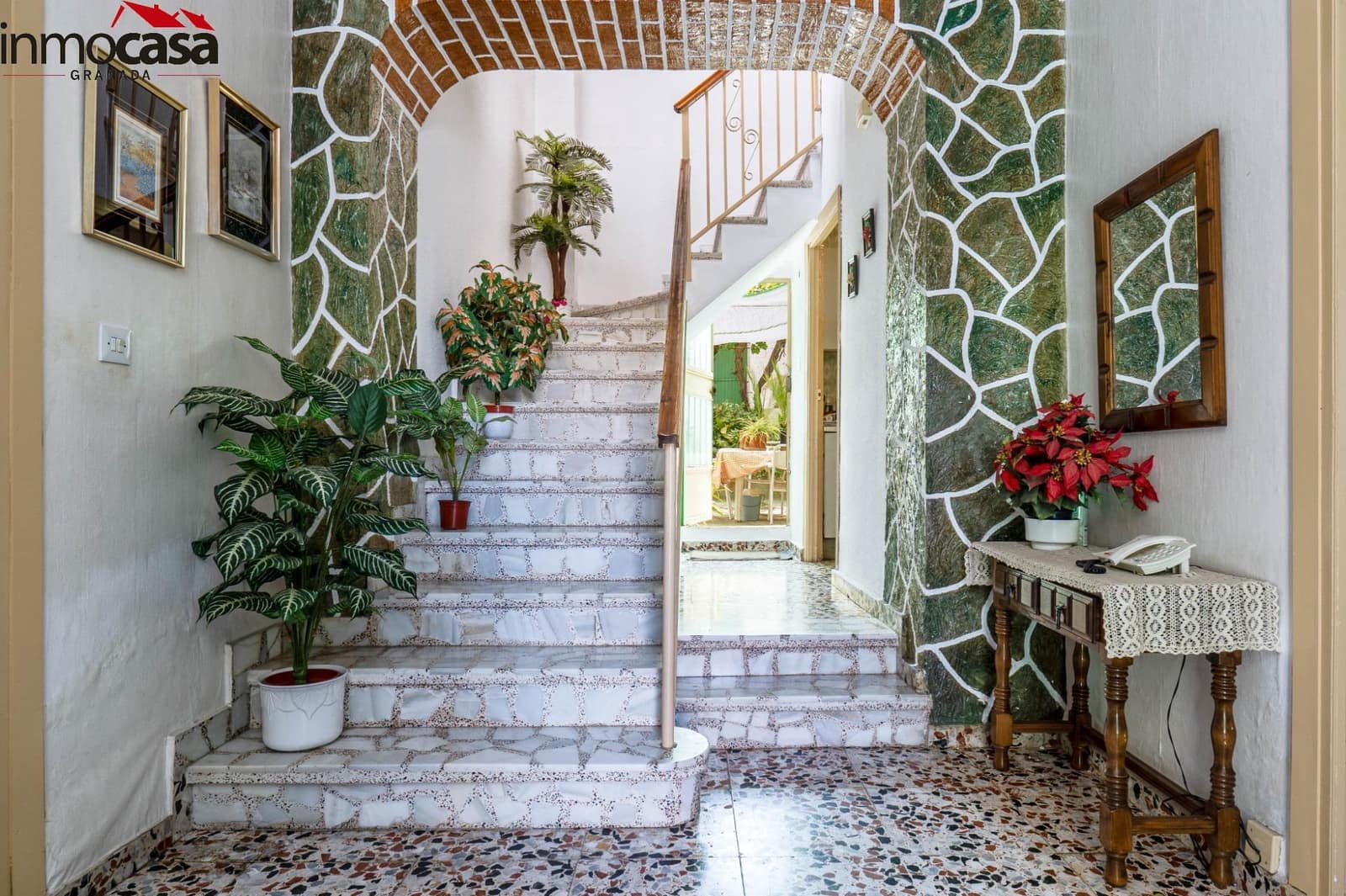 4 soveværelse Semi-Rækkehus til salg i La Zubia - € 212.000 (Ref: 8245744)