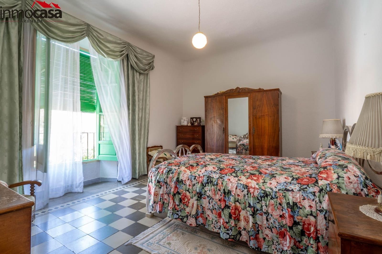 4 soveværelse Semi-Rækkehus til salg i La Zubia - € 212.000 (Ref: 8245744)