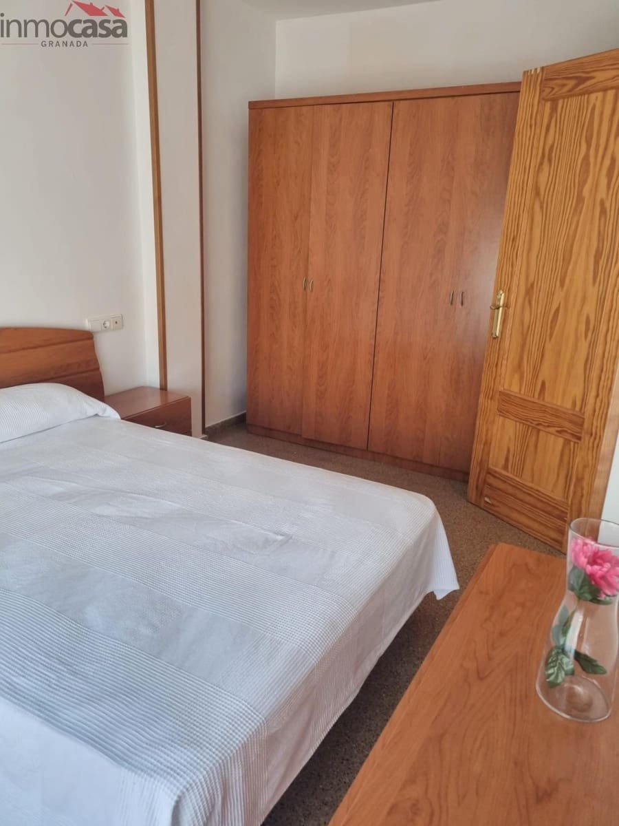 2 makuuhuone Kattohuoneisto vuokrattavana paikassa Las Gabias mukana uima-altaan 
autotalli - 650 € (Ref: 8245745)