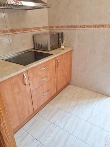 2 makuuhuone Kattohuoneisto vuokrattavana paikassa Gabia Grande, Las Gabias mukana uima-altaan 
autotalli - 650 € (Ref: 8245745)