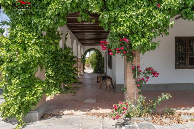 12 soverom Villa til salgs i Santa Fe med svømmebasseng - € 1 650 000 (Ref: 8298130)