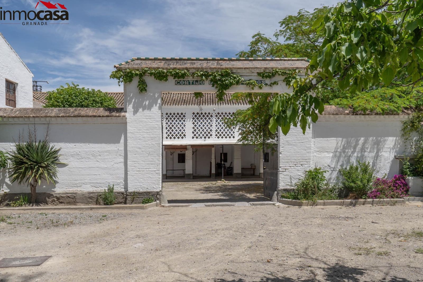 12 soverom Villa til salgs i Santa Fe med svømmebasseng - € 1 650 000 (Ref: 8298130)