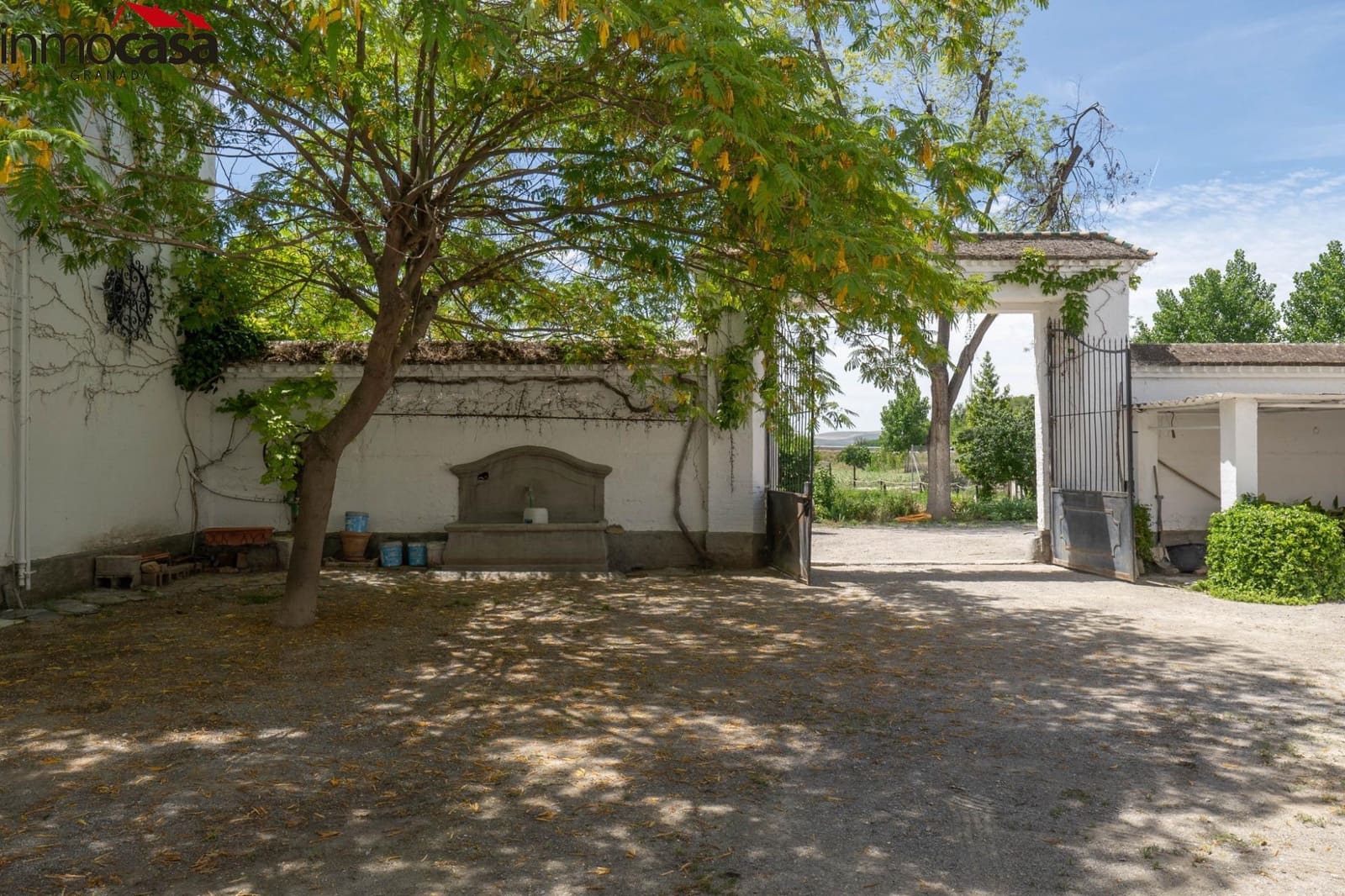 12 soverom Villa til salgs i Santa Fe med svømmebasseng - € 1 650 000 (Ref: 8298130)