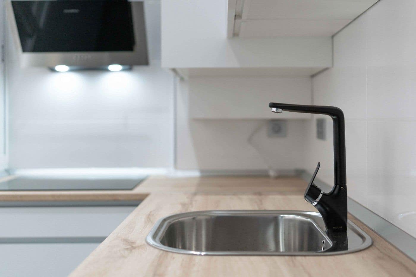 3 sovrum Lägenhet att hyra i Granada stad - 300 € (Ref: 8316174)
