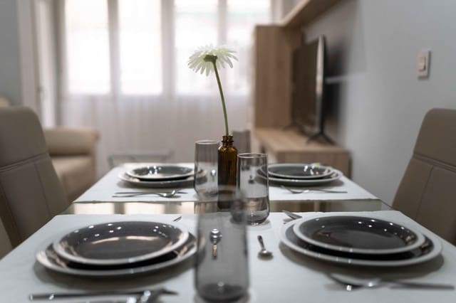 3 sovrum Lägenhet att hyra i Zaidin, Granada stad - 300 € (Ref: 8316174)
