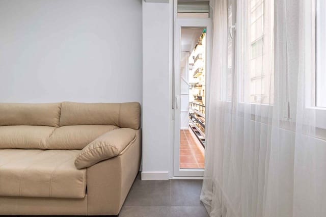3 sovrum Lägenhet att hyra i Zaidin, Granada stad - 300 € (Ref: 8316174)