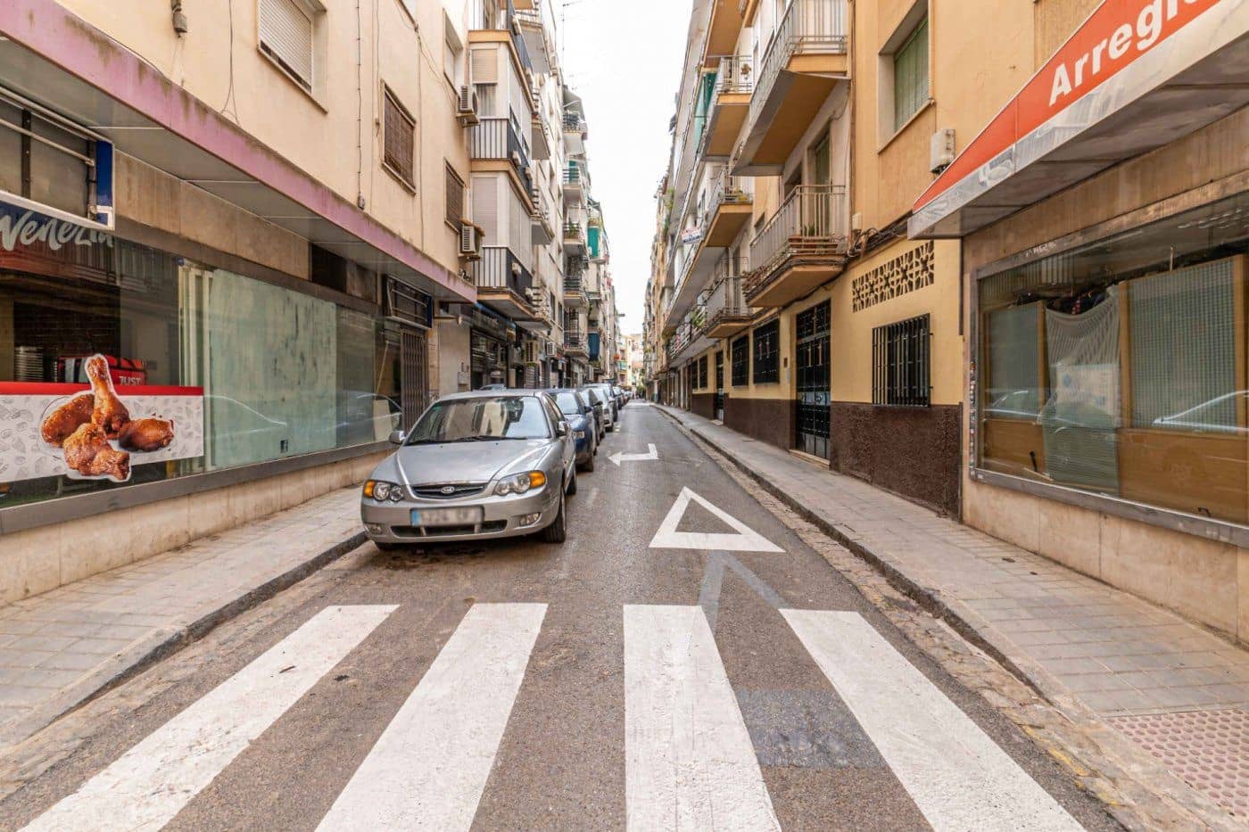 3 sovrum Lägenhet att hyra i Granada stad - 300 € (Ref: 8316174)