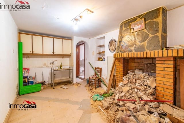 3 slaapkamer Rijtjeshuis te koop in Güéjar Sierra - € 65.000 (Ref: 8373552)