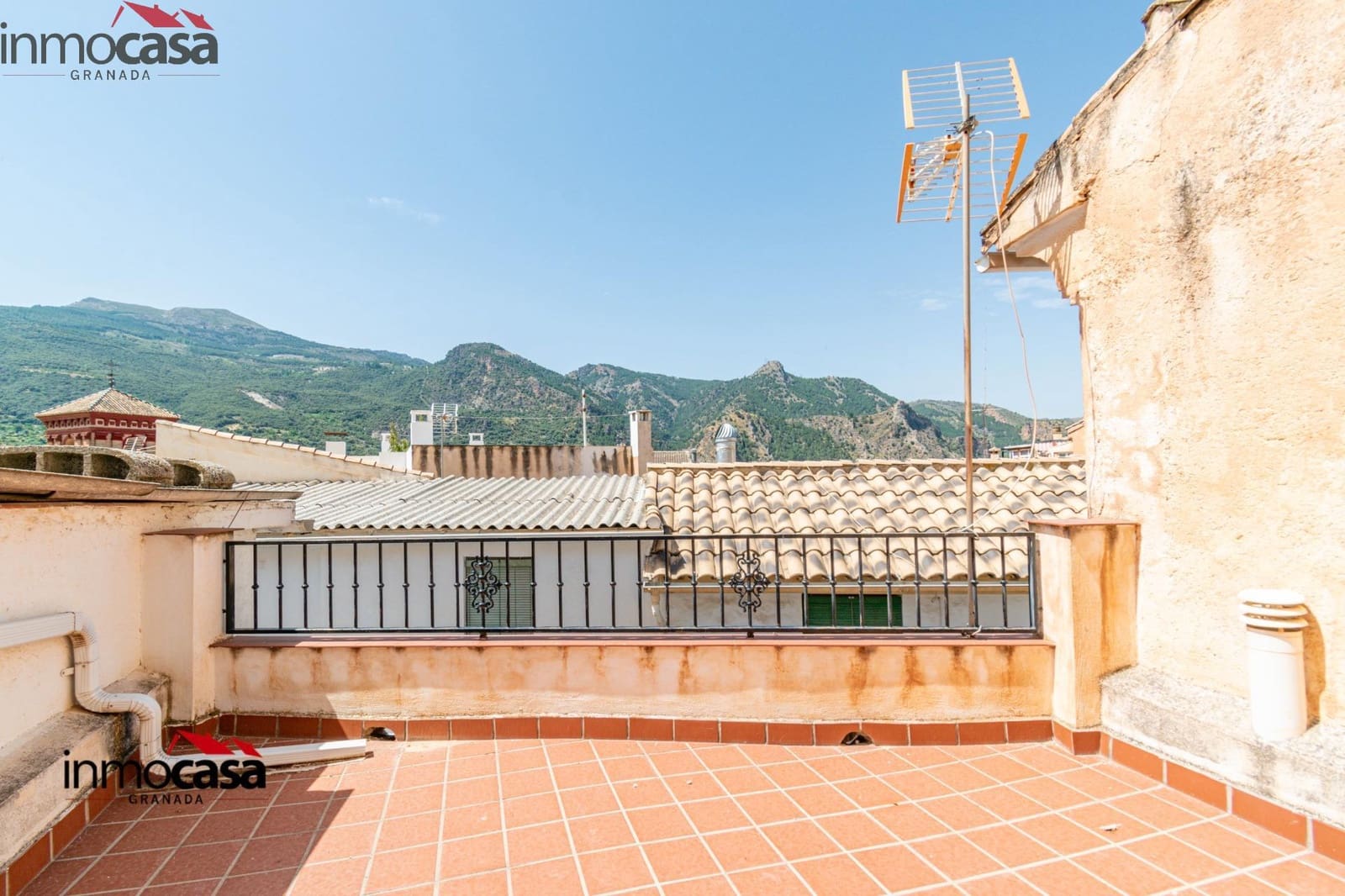 3 soveværelse Rækkehus til salg i Guejar Sierra - € 65.000 (Ref: 8373552)