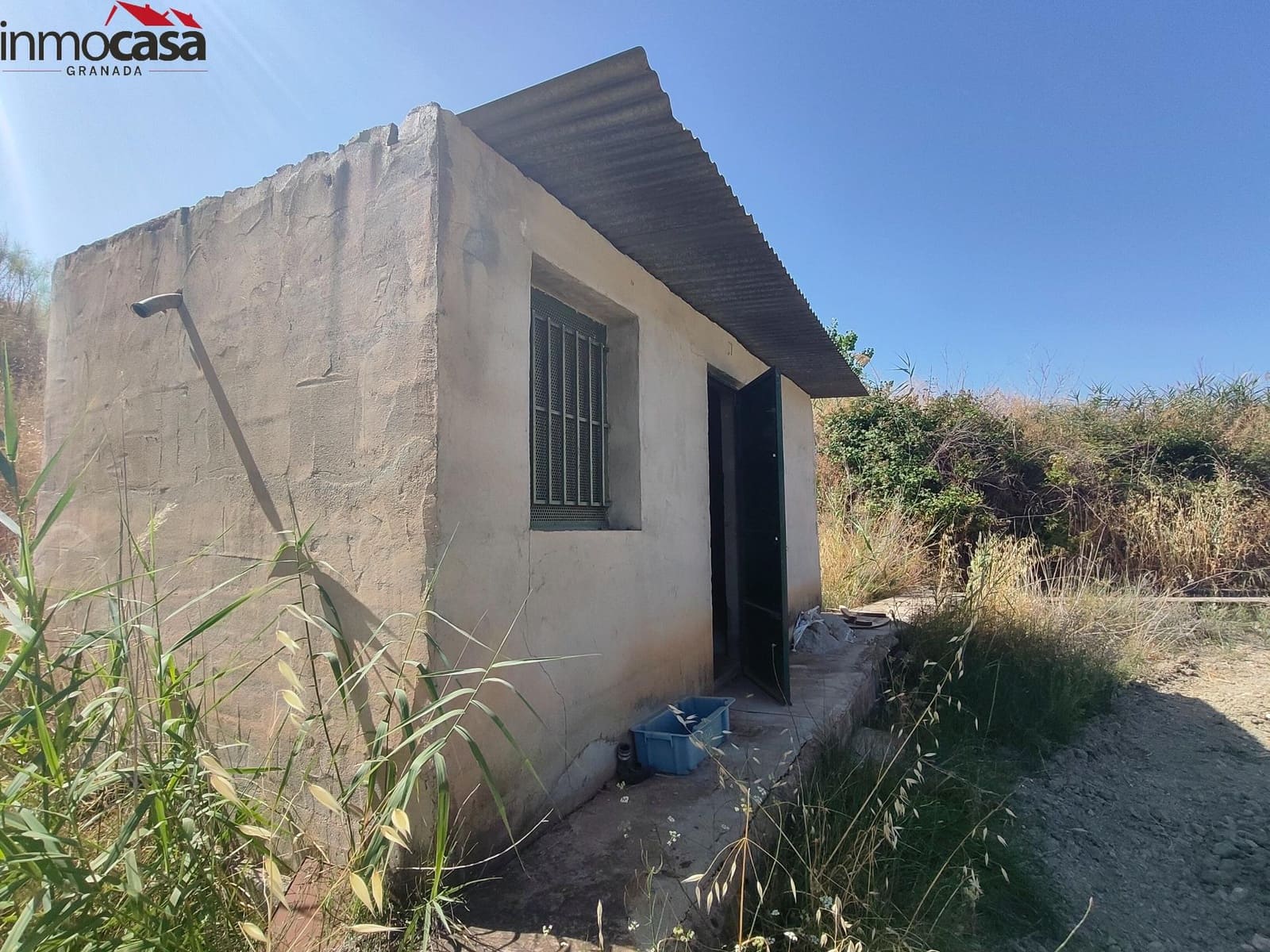 Grunde uden byggetilladelser til salg i Cacin - € 298.000 (Ref: 8419736)