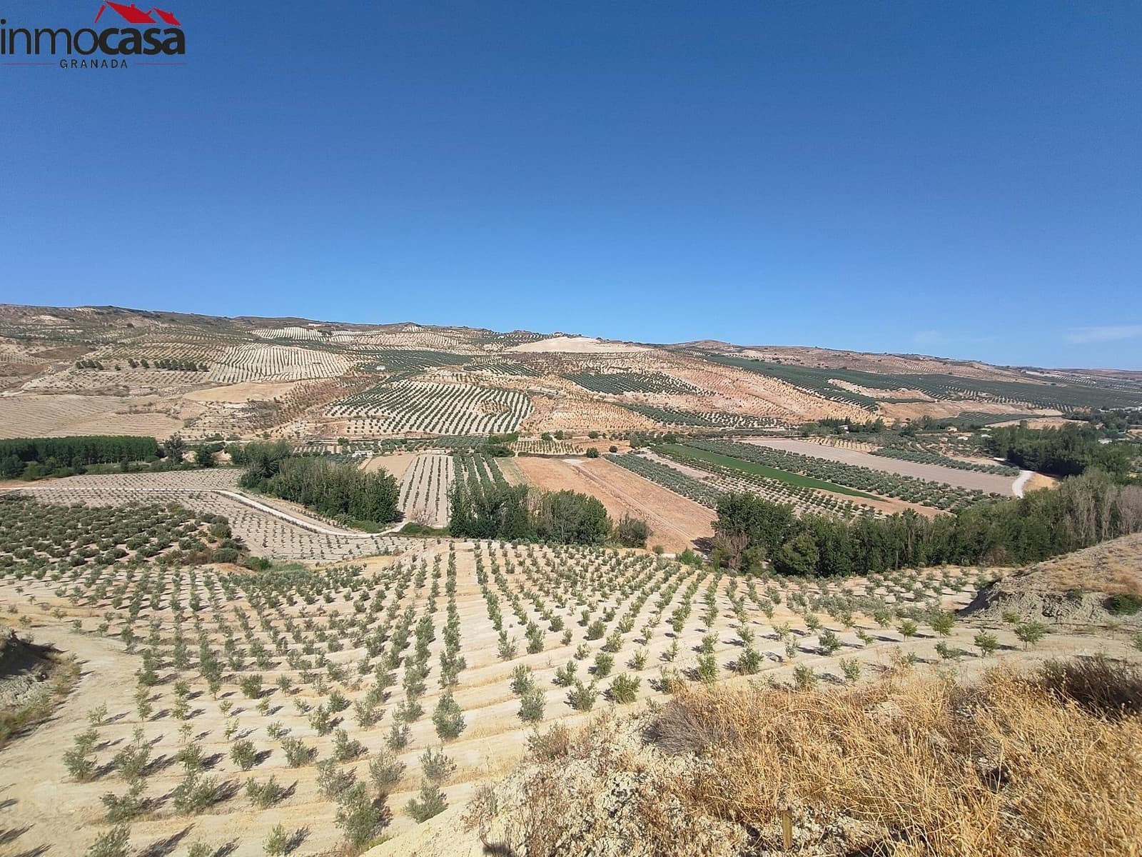 Grunde uden byggetilladelser til salg i Cacin - € 298.000 (Ref: 8419736)