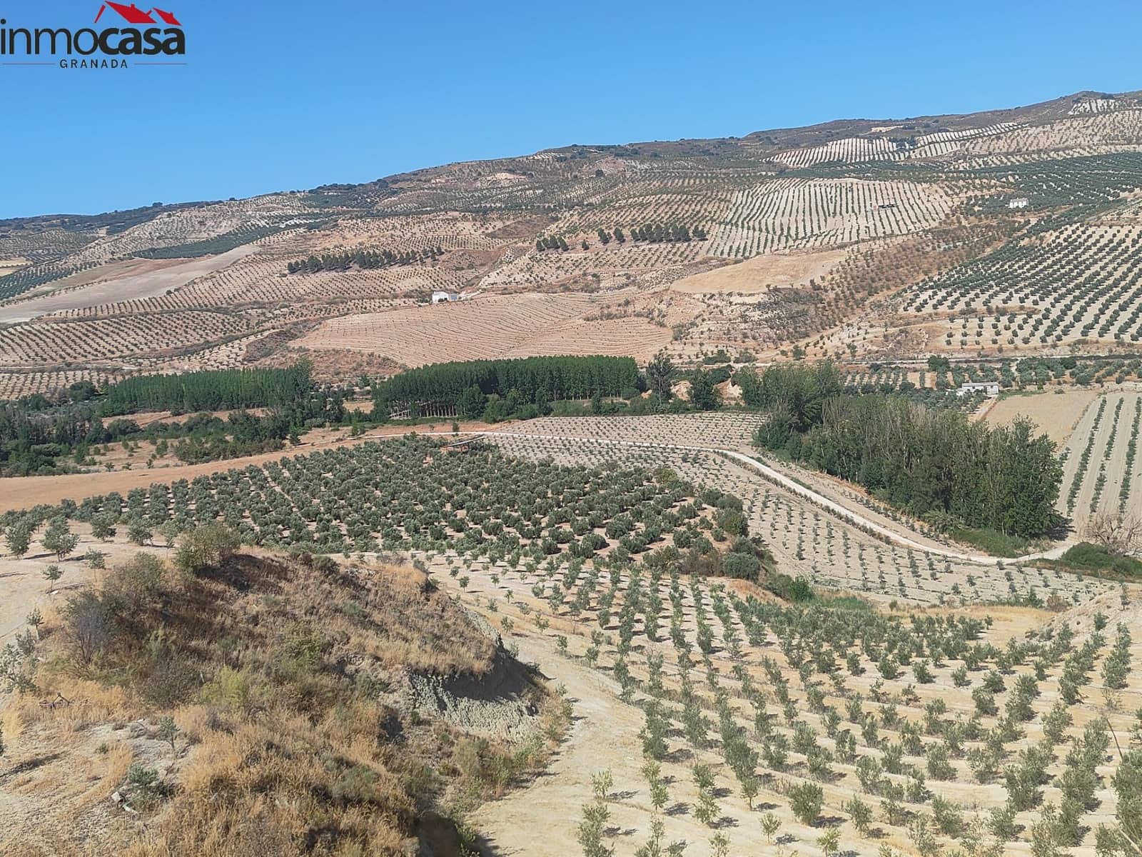 Grunde uden byggetilladelser til salg i Cacin - € 298.000 (Ref: 8419736)