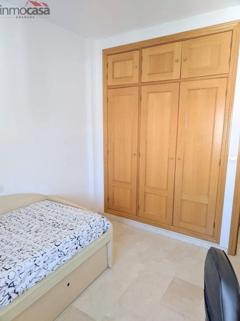 Piso de 2 habitaciones en Armilla en alquiler con garaje - 620 € (Ref: 8423546)
