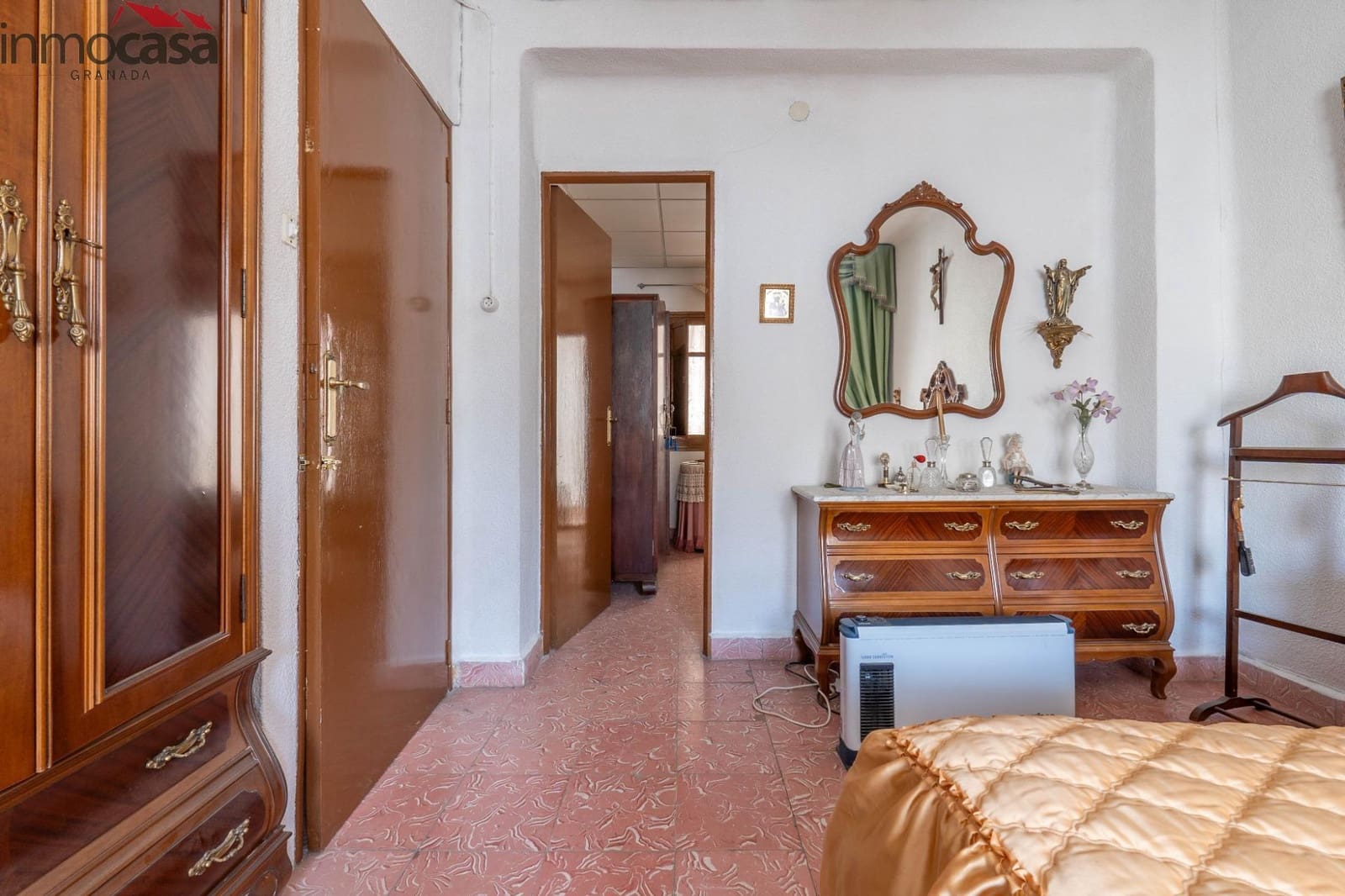 4 soveværelse Byhus til salg i Atarfe - € 140.000 (Ref: 8423548)