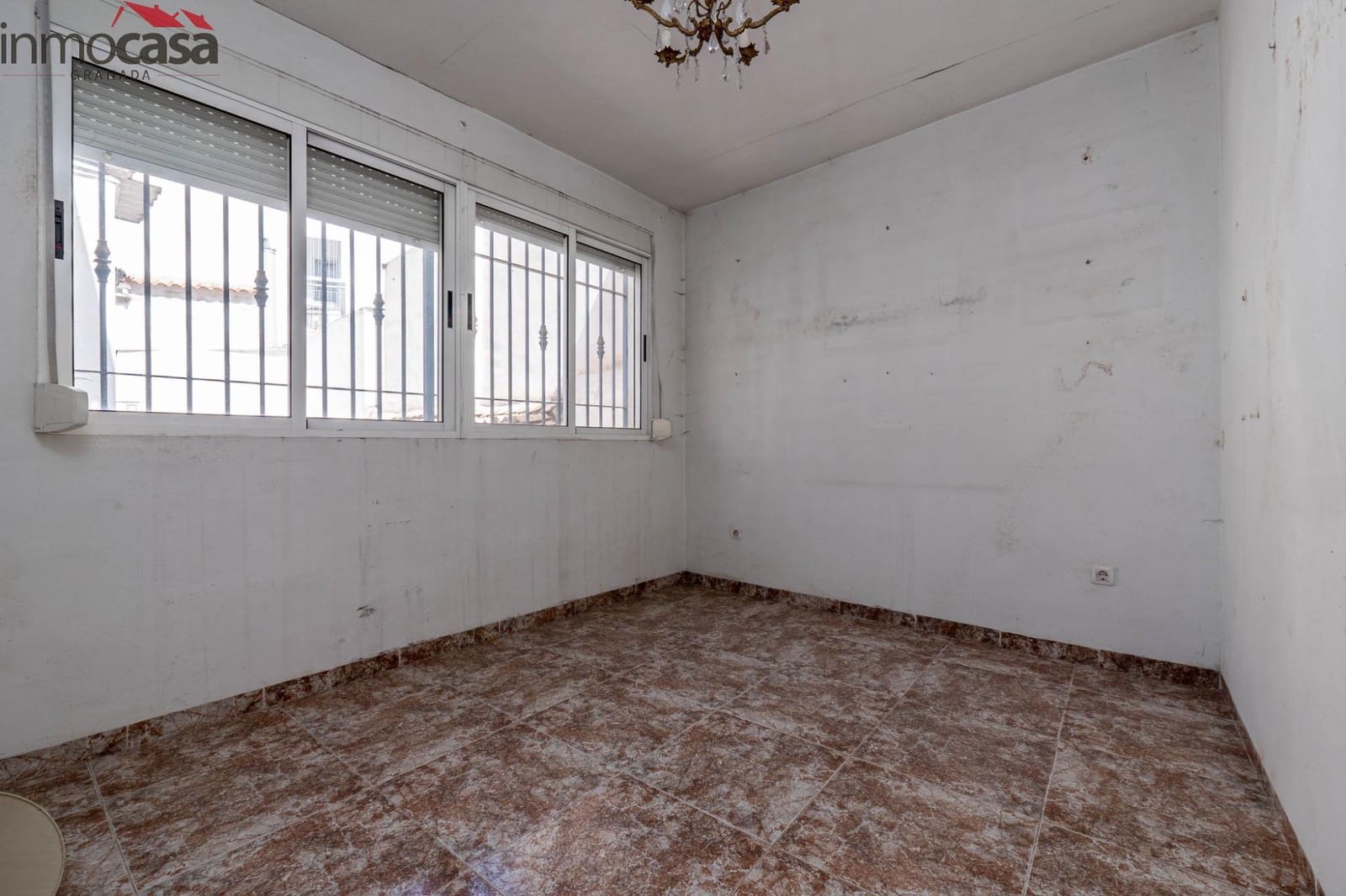 4 soveværelse Byhus til salg i Atarfe - € 140.000 (Ref: 8423548)