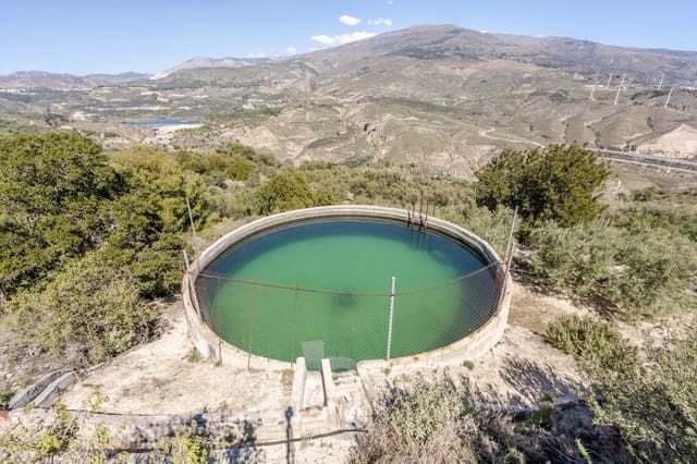 Ubebygd land til salgs i Pinos del Valle, El Pinar - € 35 000 (Ref: 8428730)