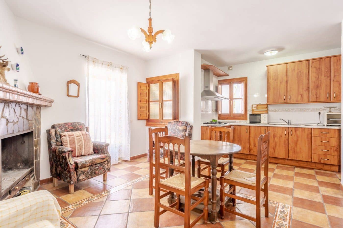 4 soveværelse Lejlighed til salg i El Pinar med swimmingpool - € 259.900 (Ref: 8428733)