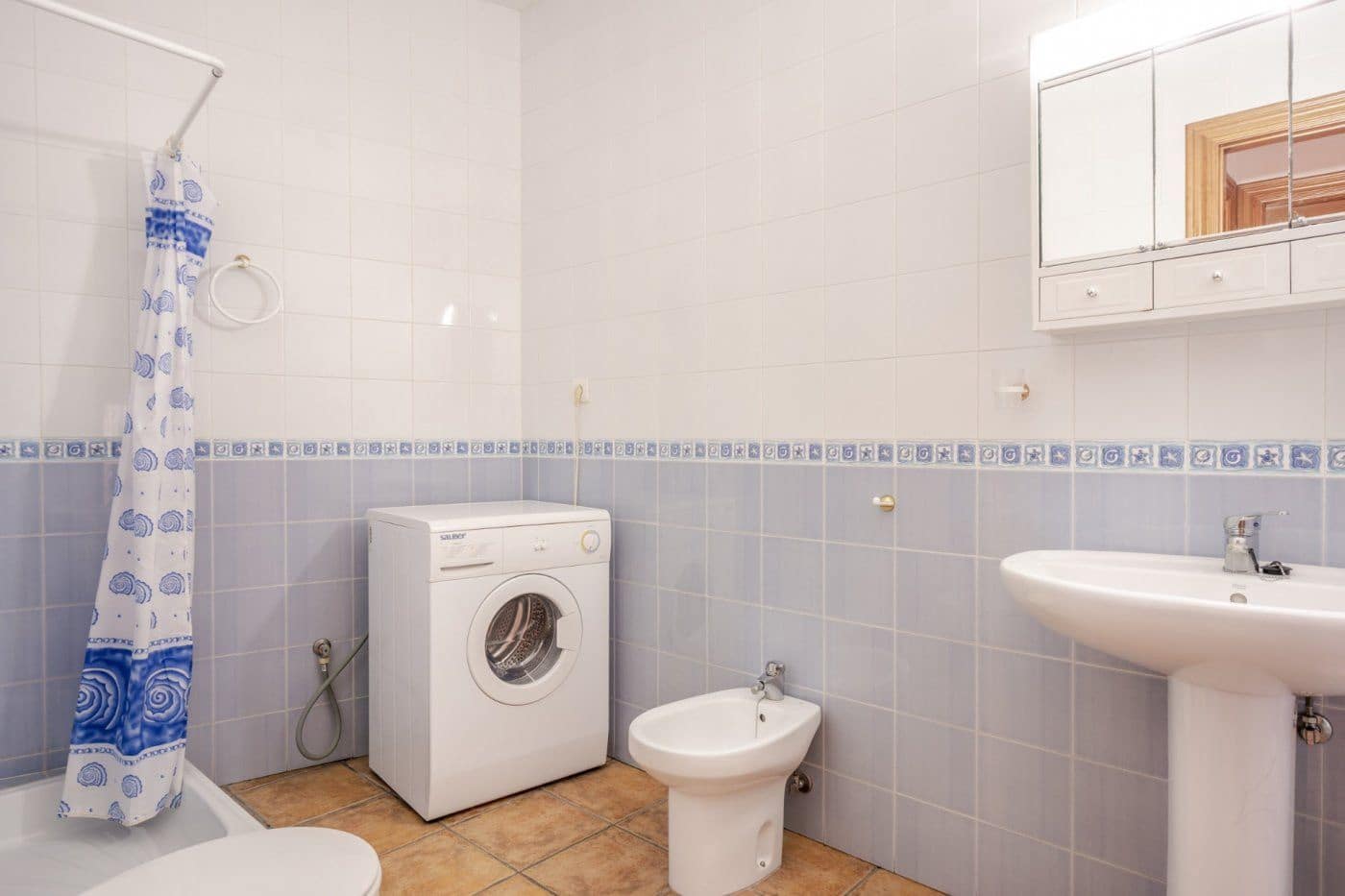 4 soveværelse Lejlighed til salg i El Pinar med swimmingpool - € 259.900 (Ref: 8428733)