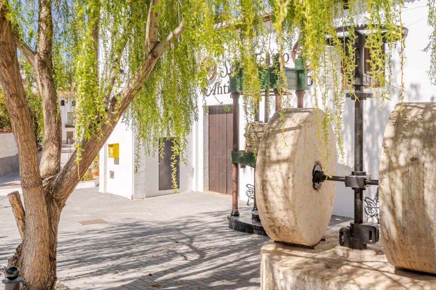 4 soveværelse Lejlighed til salg i El Pinar med swimmingpool - € 259.900 (Ref: 8428733)