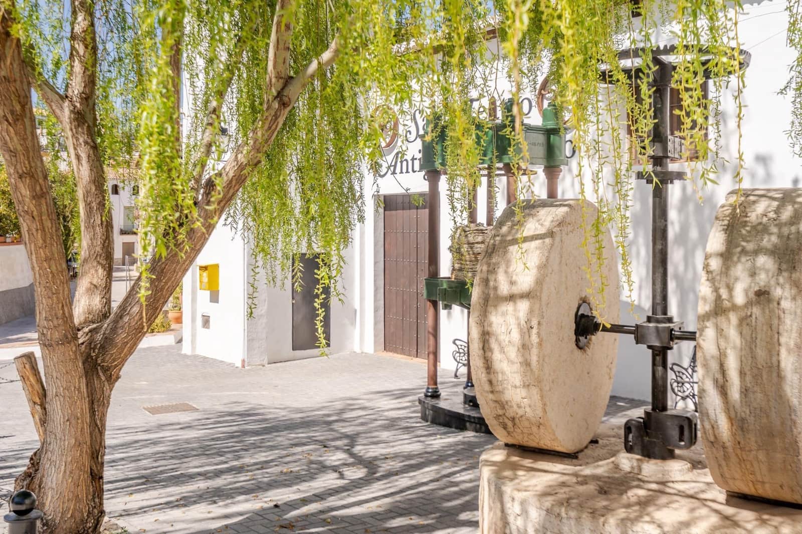 4 soveværelse Lejlighed til salg i El Pinar med swimmingpool - € 259.900 (Ref: 8428733)