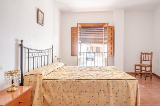 4 soveværelse Lejlighed til salg i Pinos del Valle, El Pinar med swimmingpool - € 259.900 (Ref: 8428733)
