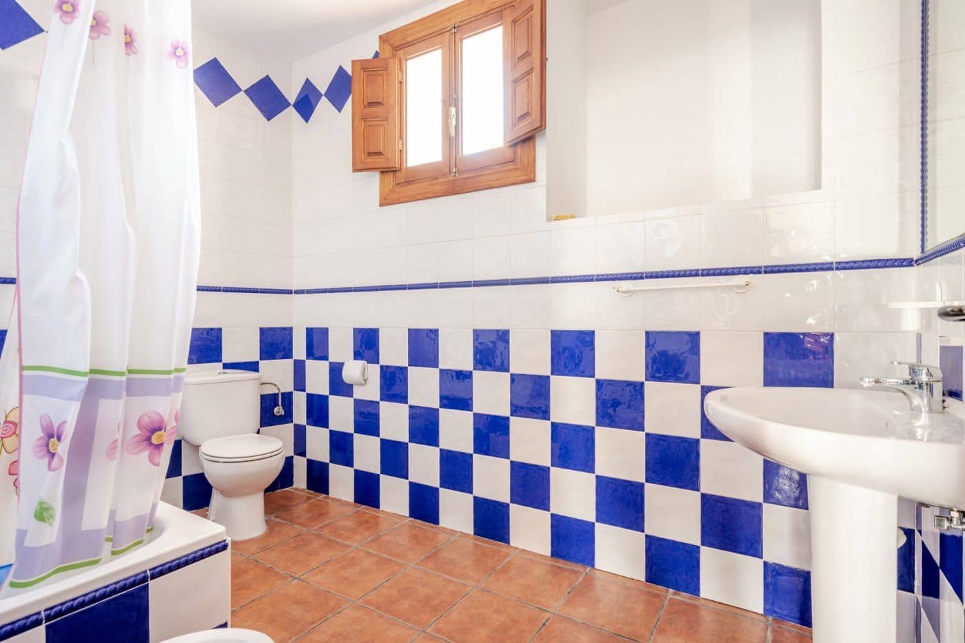 4 slaapkamer Appartement te koop in El Pinar met zwembad - € 259.900 (Ref: 8428733)
