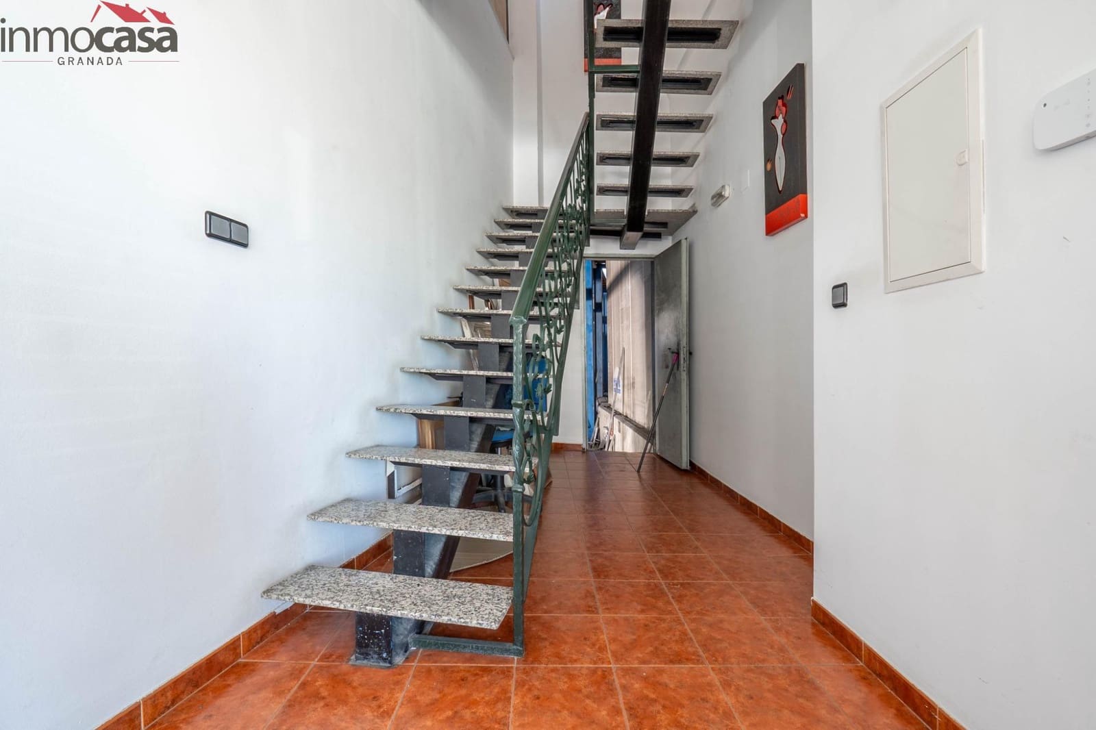 Empresa para venda em Churriana de la Vega - 450 000 € (Ref: 8437075)