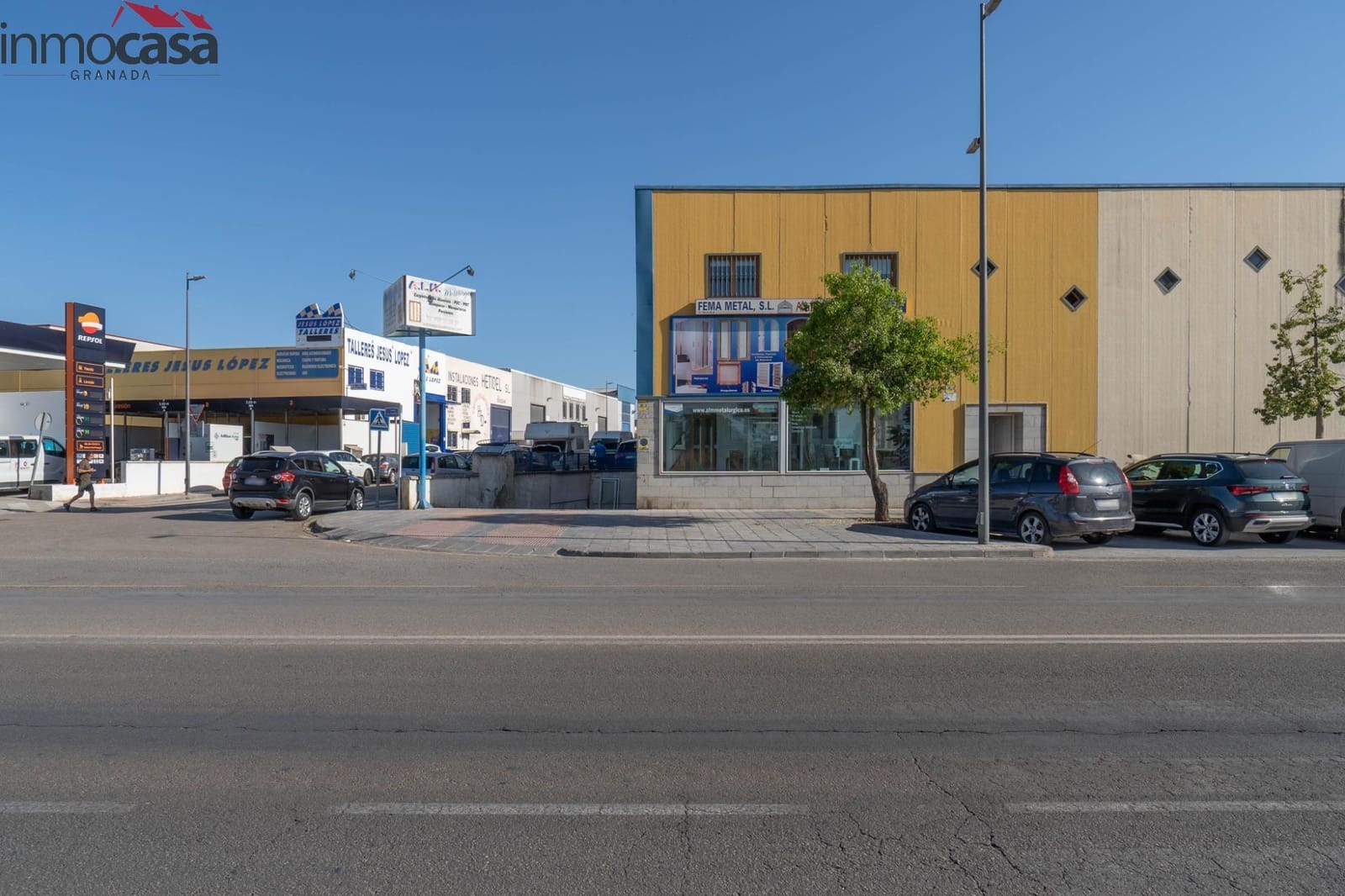 Empresa para venda em Churriana de la Vega - 450 000 € (Ref: 8437075)