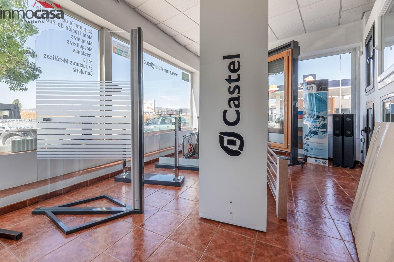 Empresa para venda em Churriana de la Vega - 450 000 € (Ref: 8437075)