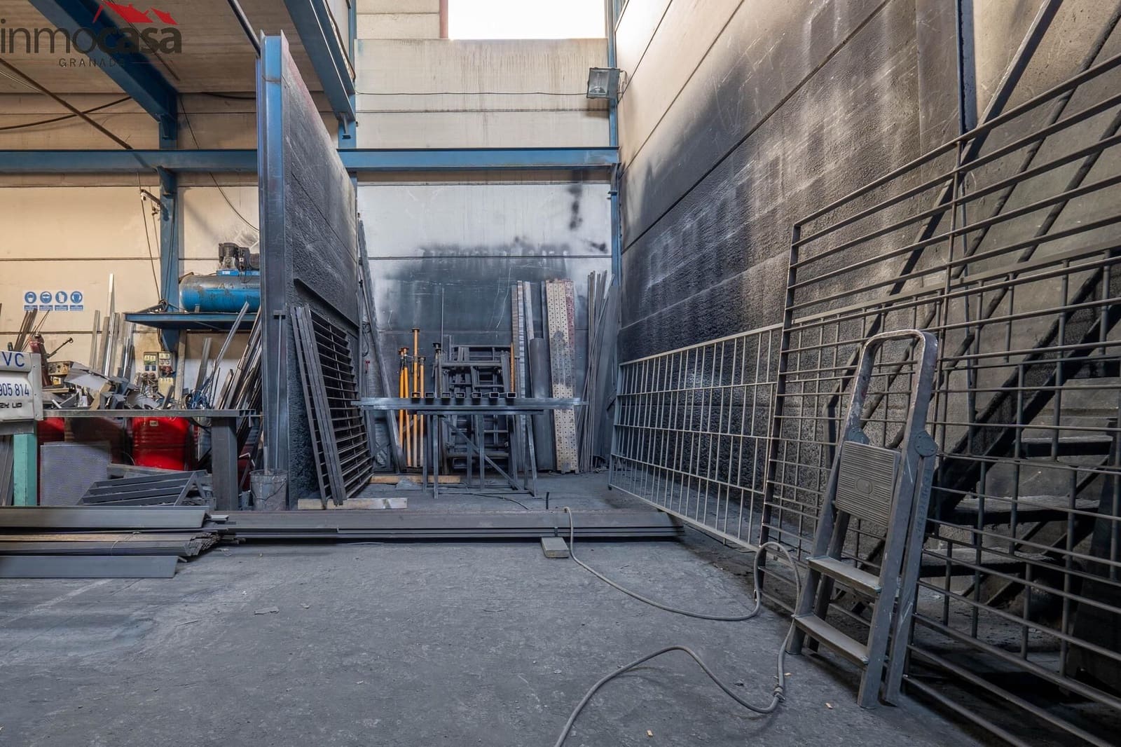 Empresa para venda em Churriana de la Vega - 450 000 € (Ref: 8437075)