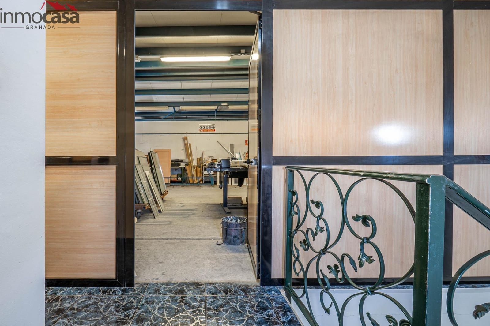 Empresa para venda em Churriana de la Vega - 450 000 € (Ref: 8437075)