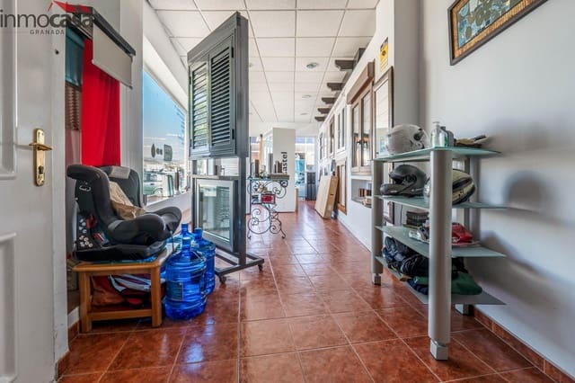 Empresa para venda em Churriana de la Vega - 450 000 € (Ref: 8437075)