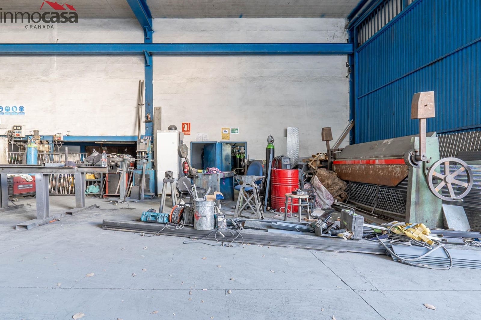 Empresa para venda em Churriana de la Vega - 450 000 € (Ref: 8437075)