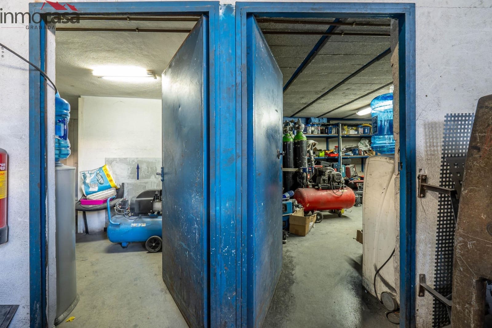 Empresa para venda em Churriana de la Vega - 450 000 € (Ref: 8437075)