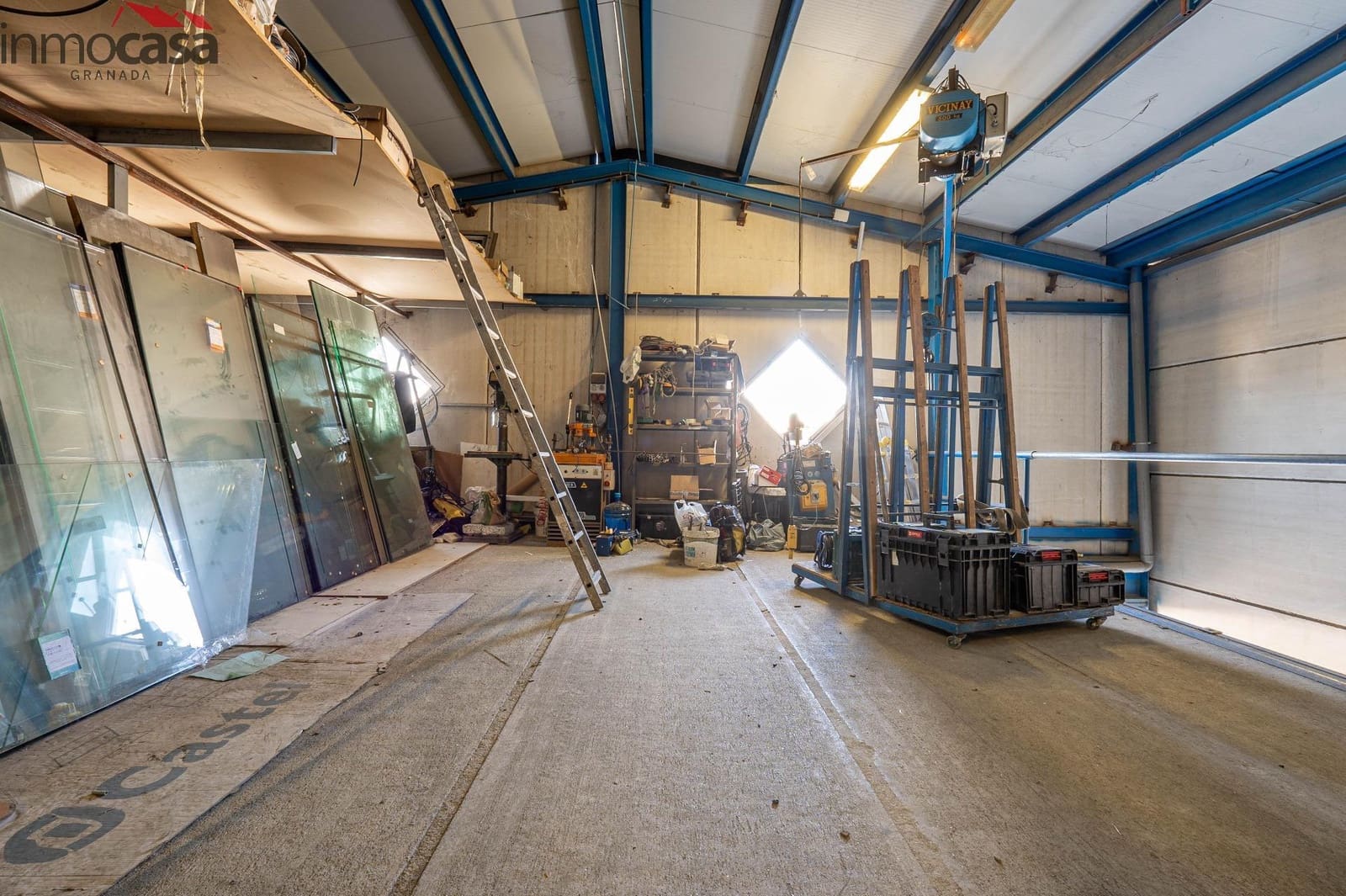 Empresa para venda em Churriana de la Vega - 450 000 € (Ref: 8437075)