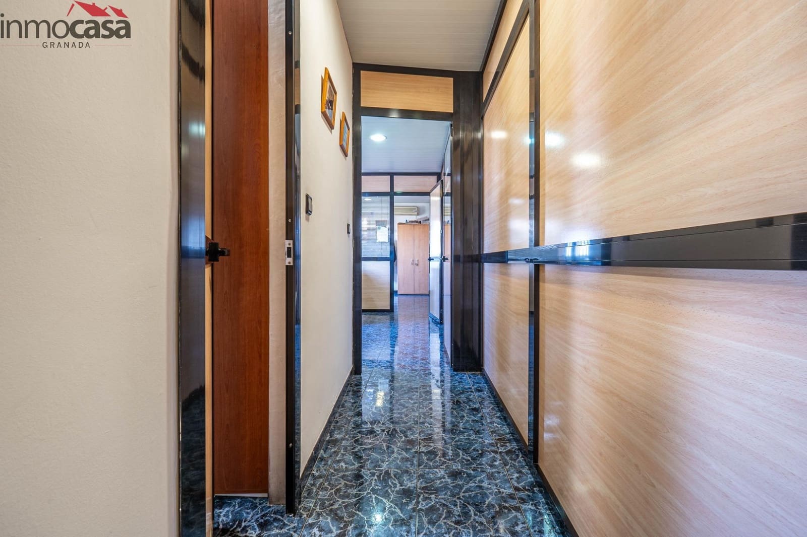 Empresa para venda em Churriana de la Vega - 450 000 € (Ref: 8437075)