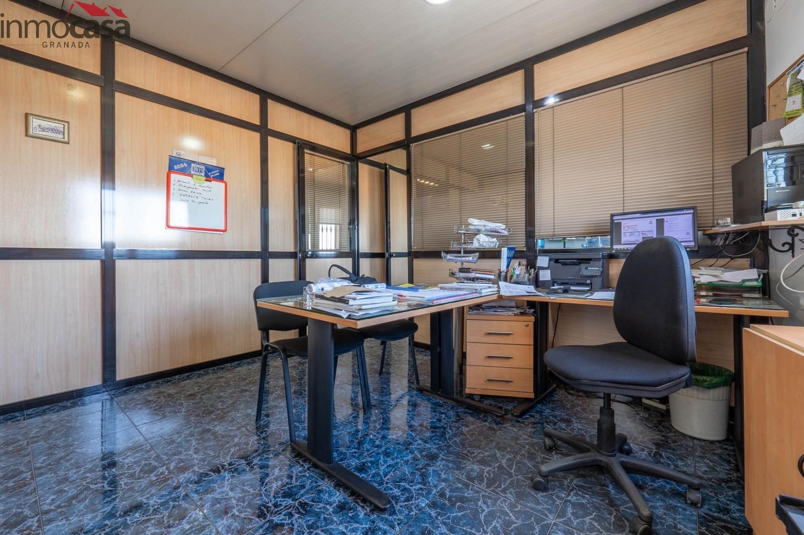 Empresa para venda em Churriana de la Vega - 450 000 € (Ref: 8437075)