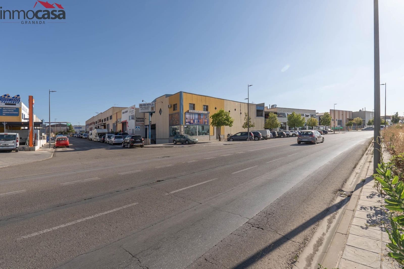 Empresa para venda em Churriana de la Vega - 450 000 € (Ref: 8437075)