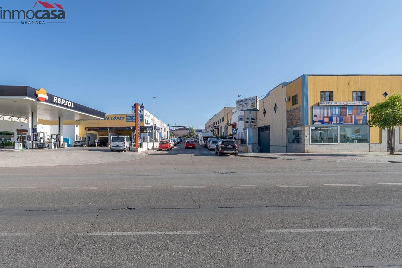 Empresa para venda em Churriana de la Vega - 450 000 € (Ref: 8437075)