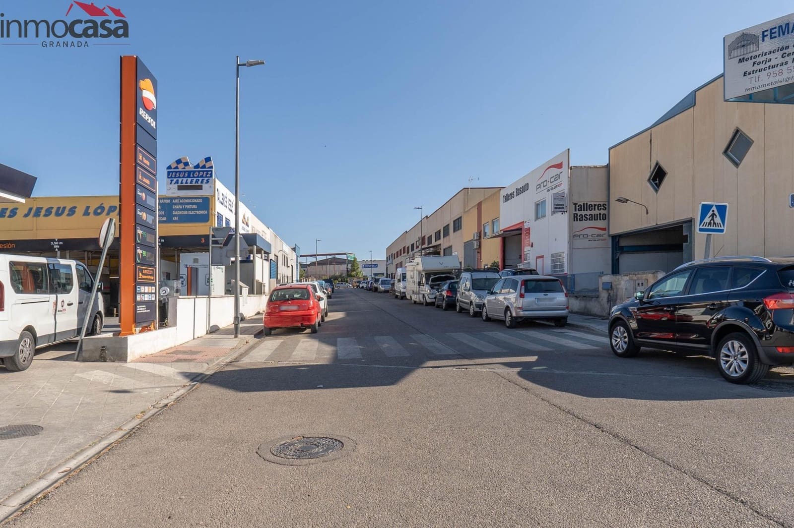 Empresa para venda em Churriana de la Vega - 450 000 € (Ref: 8437075)