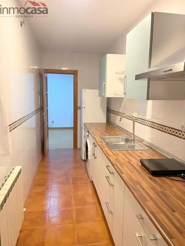 2 makuuhuone Asunto vuokrattavana paikassa Armilla mukana 
autotalli - 700 € (Ref: 8448370)